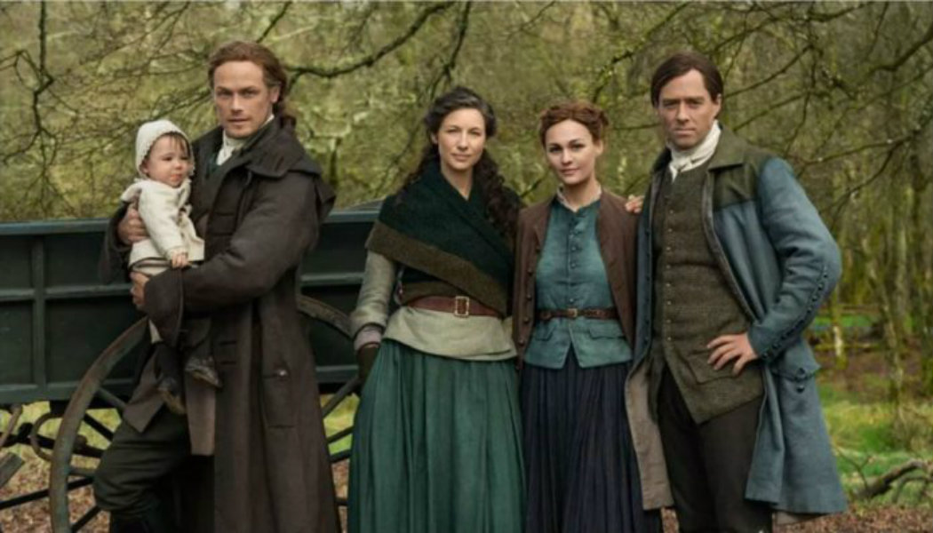 Sophie Skelton e Richard Rankin falam sobre a 5ª temporada de Outlander
