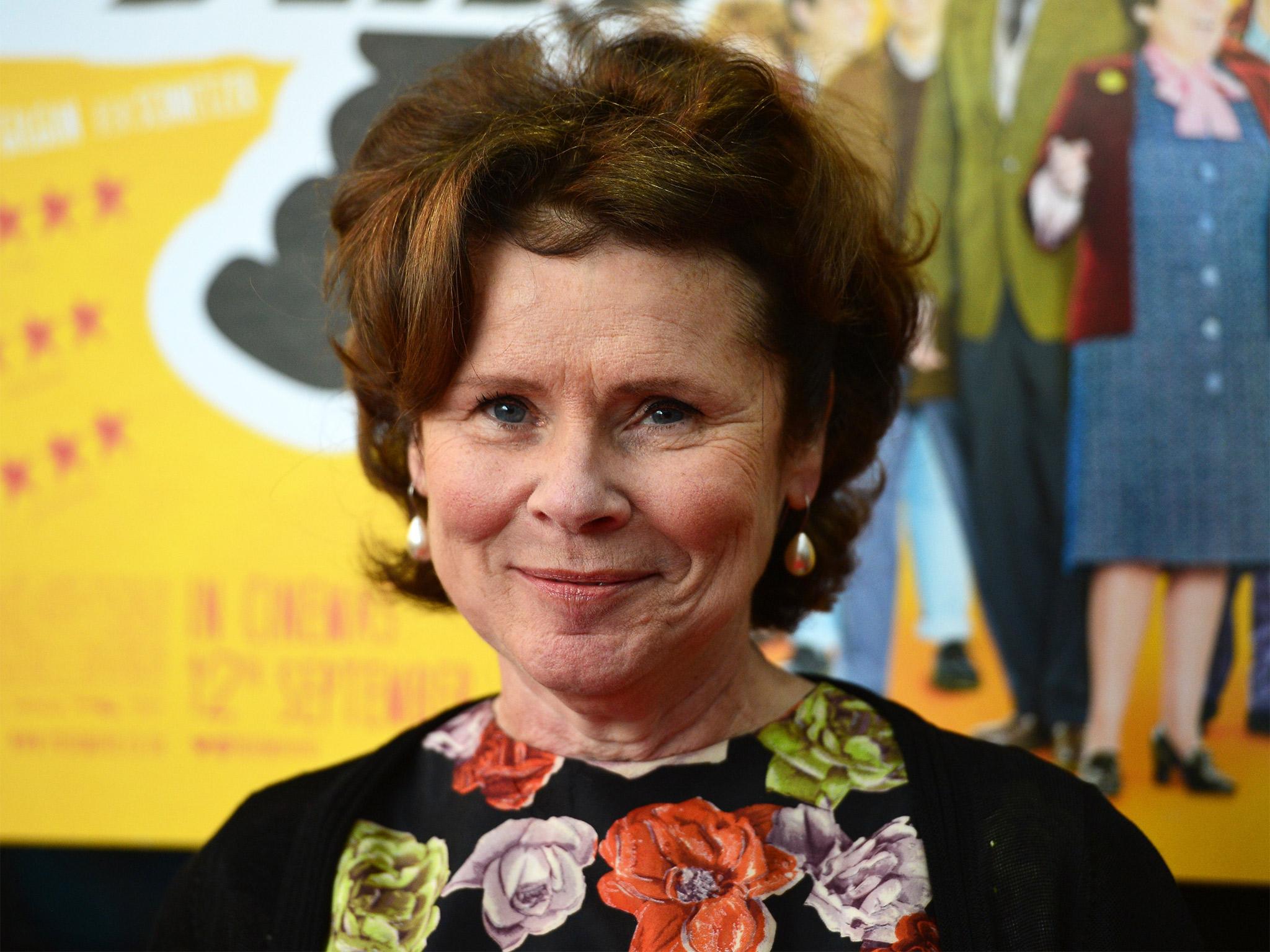 The Crown: Imelda Staunton interpretará a rainha Elizabeth II na temporada final