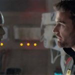 Theo James no final chocante de 'Archive' e por que 'Sanditon' é melhor como uma série limitada