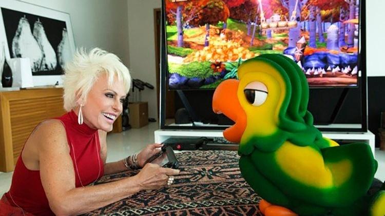 Ana Maria Braga não manda só bem nas panelas, no PlayStation ela também da aula! 5