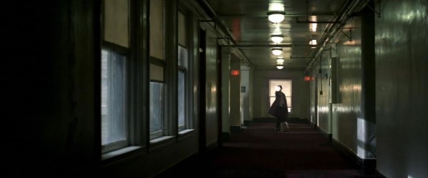 se7en-john-doe-corredor