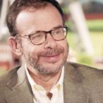 O suspeito do ataque de Rick Moranis foi identificado e preso
