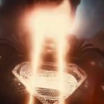 Trailer de 'Liga da Justiça de Zack Snyder' revela os olhos laser do Superman de Henry Cavill