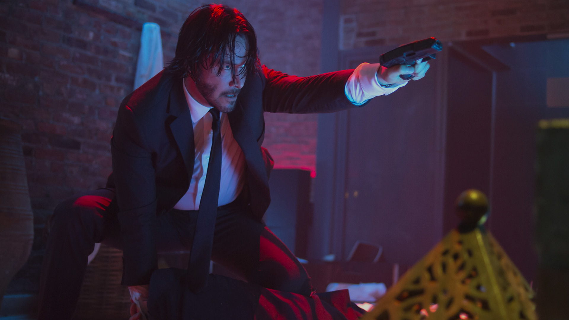 John Wick 4 de Keanu Reeves deu início à produção de uma forma totalmente on-brand