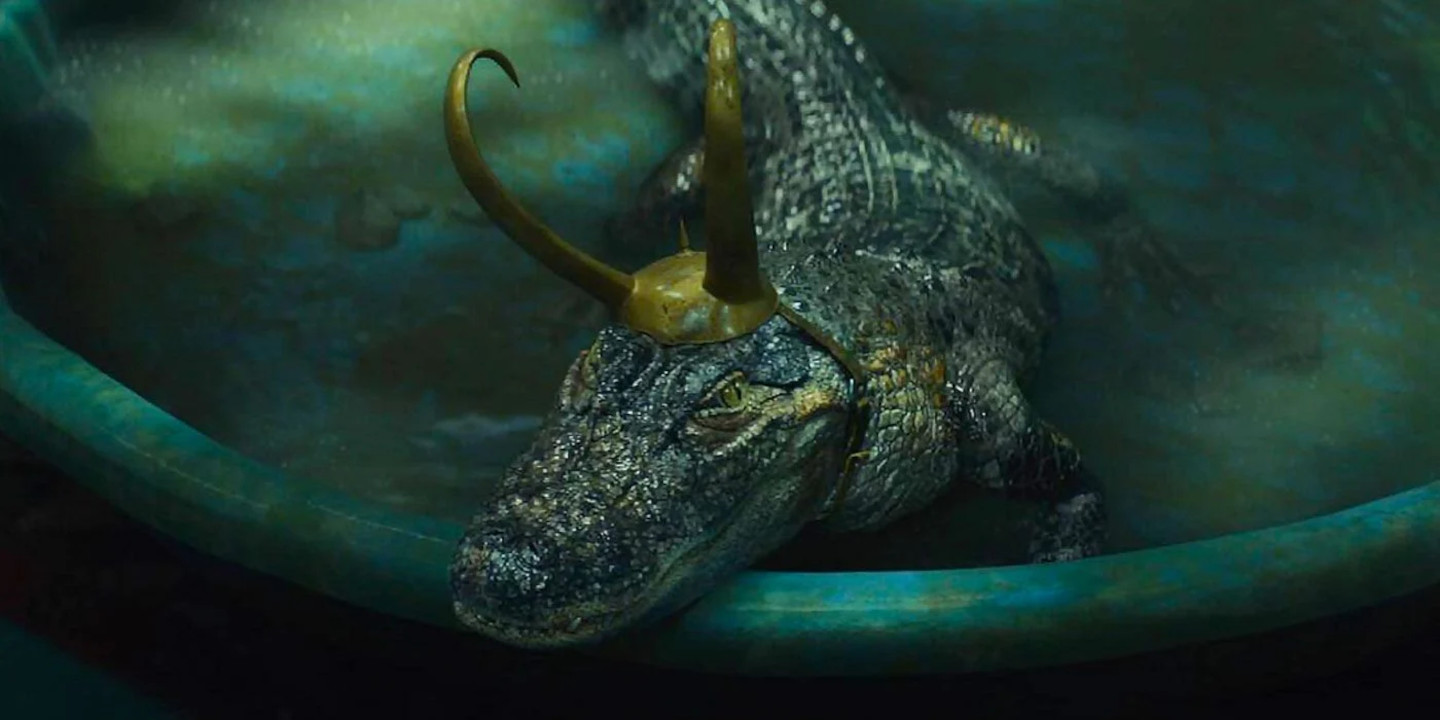 Fotos do Set de Loki mostra Croki interagindo com seus colegas de elenco