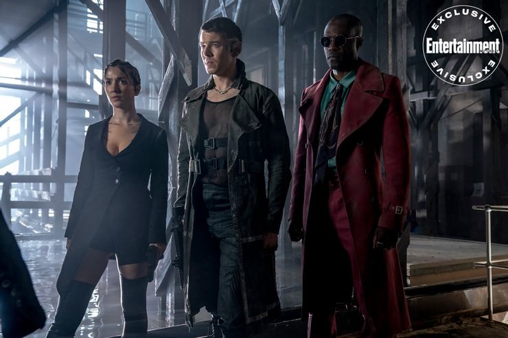 Novas imagens de Matrix Resurrections mostram o elenco em ação 3 Novas imagens de Matrix Resurrections mostram o elenco em ação