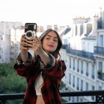 Após ser odiada, Emily em Paris ganhará uma segunda temporada