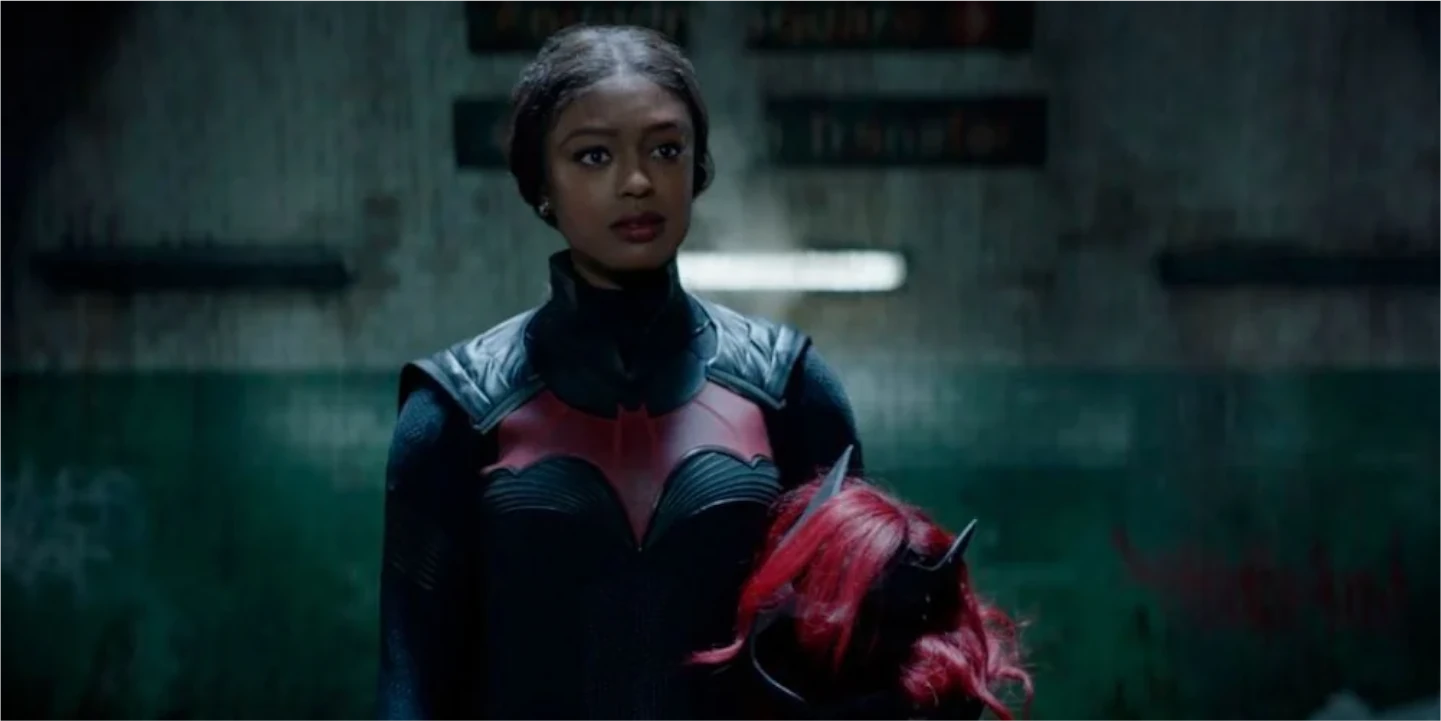 Batwoman é cancelada pela CW após 3 temporadas
