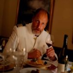 Woody Harrelson comanda um navio afundando no trailer de Triangle Of Sadness