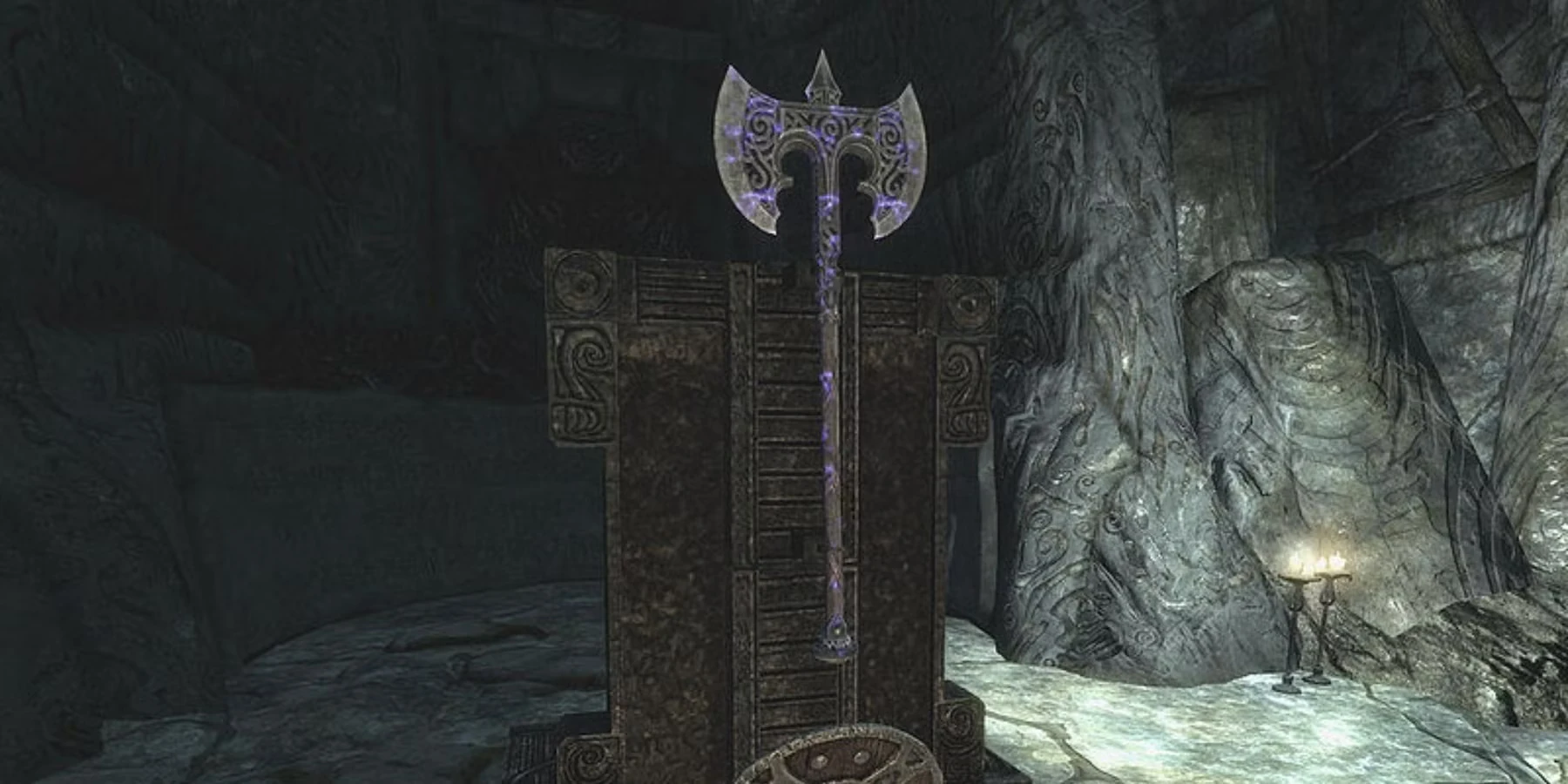 Jogador de Skyrim encontra estranho machado de batalha que cura inimigos