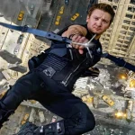 Aqui está o que a estrela de 'Gavião Arqueiro' Jeremy Renner estava fazendo quando o limpa-neves o atropelou