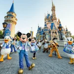 Disney processa DeSantis chamando a aquisição do parque de 'retaliação'