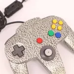 Controle raro de Nintendo 64 é leiloado por milhares de reais; veja