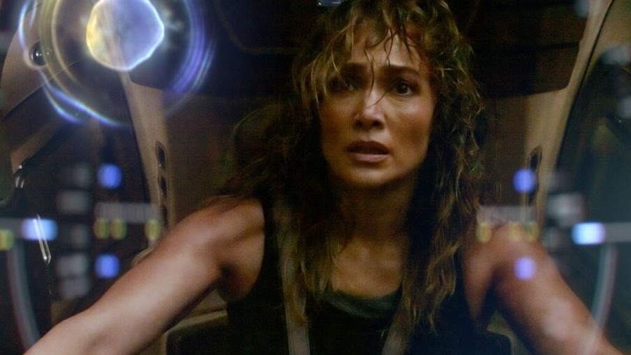 Atlas: Ficção científica com Jennifer Lopez ganha trailer e data na Netflix
