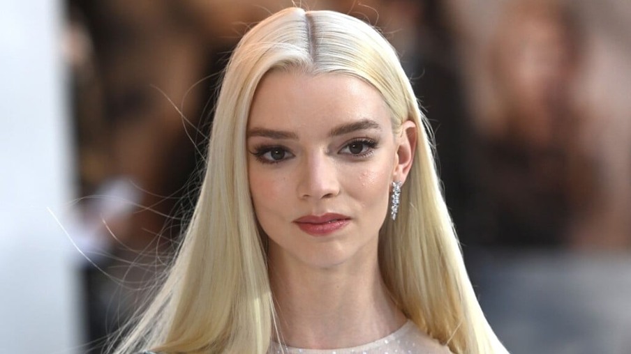 Anya Taylor-Joy quer ser Elsa em live-action de Frozen