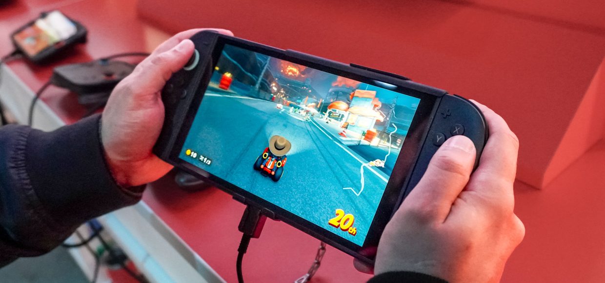 Nintendo Switch 2 Esgota em Horas Apesar de Preços Altos e Gera Debate Sobre