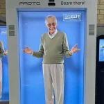 Inacreditável! Holograma Interativo de Stan Lee Chegará ao L.A. Comic Con 2025