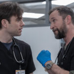 The Pitt vira antídoto para finais caóticos de séries médicas