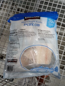 Consumer Food Safety Report Costco Wholesale, Cypress Lake Drive, Fort Myers, FL, USA I regret giving a good review for quality,... photo #5