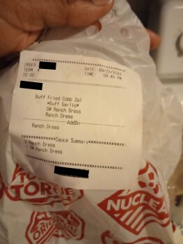 Consumer Review - Food Safety Zaxby's Chicken Fingers & Buffalo Wings, Getwell Road, Southaven, MS, USA Something is wrong with th... photo #2