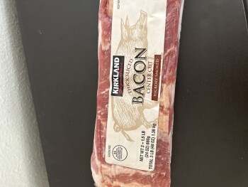 Verbraucherbewertung – Lebensmittelsicherheit Costco Wholesale, South Bradley Road, Santa Maria, CA, USA Kirkland Thick Cut Bacon  I was severely... Foto #2