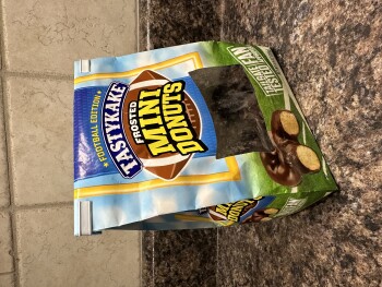 Consumer Review - Food Safety Tastycake chocolate donuts, Kroger, 3455 Peachtree Industrial Boulevard, Duluth, GA, USA Ate about 8... photo #2