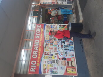 Consumer Food Safety Report Rio Grande Stores, Nicolas Smit Avenue, Monument, Krugersdorp, South Africa Yesterday around pass si... photo #2
