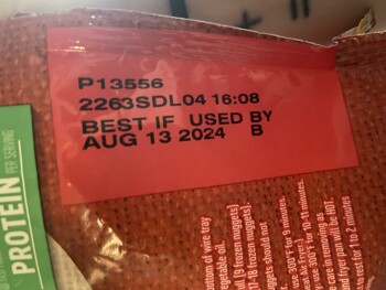 消费者评论 - 食品安全 Tyson Air Fryer Nuggets, Walmart Supercenter, West Pasewalk Avenue, Norfolk, NE, USA Both my husband... 照片 #3