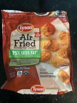 消费者评论 - 食品安全 Tyson Air Fryer Nuggets, Walmart Supercenter, West Pasewalk Avenue, Norfolk, NE, USA Both my husband... 照片 #2