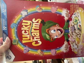 消费者评论 - 食品安全 Target, Cox Creek Parkway, Florence, AL, USA New lucky charms dragon cereal suspected. Bought anothe... 照片 #2