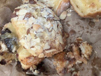 Consumer Review - Food Safety Almond croissant, Nugget Markets, Elk Grove Boulevard, Elk Grove, CA, United States Almond crossiant... photo #3