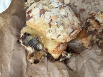 Consumer Review - Food Safety Almond croissant, Nugget Markets, Elk Grove Boulevard, Elk Grove, CA, United States Almond crossiant... photo #4
