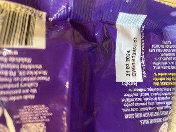 Consumer Review - Food Safety Cadbury Mini Snowballs, Co-op Food - Peverell, Peverell Park Road, Peverell, Plymouth, UK Ate an 80g... photo #2