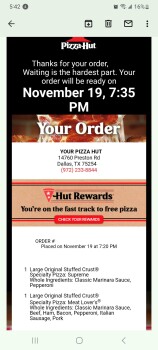 Consumer Review - Food Safety Pizza Hut, Preston Road, Dallas, Texas, USA Ayer pedimos 2 pizzas una de Peperoni, y otra de carnes... photo #2