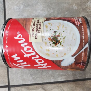 Informe de seguridad alimentaria del consumidor Tim Hortons Potato Bacon Soup, Walmart Supercentre, Parkedale Avenue, Brockville, ON, Canada I just... foto #3