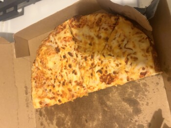 Consumer Review - Food Safety Domino's Pizza, Noriega Street, San Francisco, CA, USA I had not eaten all day so am very confident... photo #2