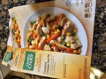 Avaliação do consumidor - Segurança alimentar Healthy Choice Crustless Chicken Pot Pie, Hy-Vee, Douglas Avenue, Urbandale, IA, USA I got sick 3 ho... foto #2