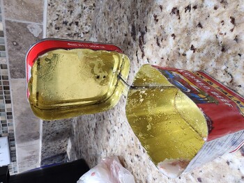 Consumer Food Safety Report Costco Business Center, Hathaway Avenue, Hayward, CA, USA I opened 3 cans of Ox & Palm corned beef a... photo #2