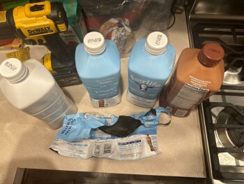 Consumer Review - Food Safety Fairlife milk, ShopRite, Chicago, IL, USA I purchase 3 bottles of Fairlife fat free milk and 1 bottl... photo #3