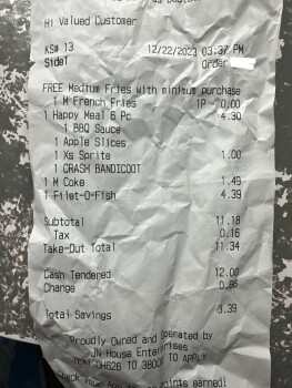 مراجعة المستهلك - سلامة الغذاء McDonald's, Dueber Avenue Southwest, Canton, OH, USA Yesterday Fish The sandwich bun was hard like i... صورة فوتوغرافية #2