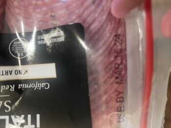 消费者评论 - 食品安全 Target, Campbell Boulevard, Nottingham, MD, USA Suspected food poisoning. Symptoms: Diarrhea, Nausea... 照片 #3