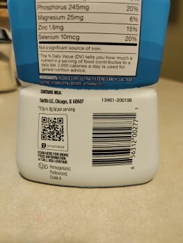 Consumer Review - Food Safety ALDI, West North Avenue, Villa Park, IL, USA My husband bought Fairlife fat free milk from Jewel in... photo #2