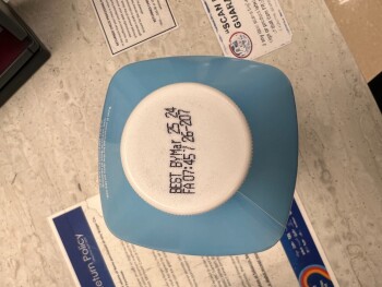 Consumer Food Safety Report Fairlife Milk, Kroger, Powell Road, Powell, OH 43065, USA I am a long time drinker of Fairlife milk.... photo #2