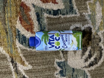Avaliação do consumidor - Segurança alimentar Vita Coco, Sam's Club, Buchholzer Boulevard, Cuyahoga Falls, OH, USA My daughter has got sick twice... foto #2