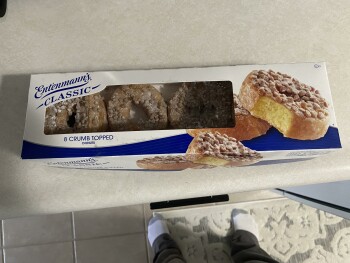Reseña del consumidor - Seguridad alimentaria Strack & Van Til, East Commercial Avenue, Lowell, Indiana, USA I purchased a box of the plain crumbl... foto #2