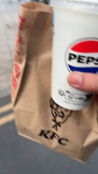 Consumer Review - Food Safety KFC Sheffield - Haymarket, Haymarket, Sheffield City Centre, Sheffield, UK The past 2 days KFC ate p... photo #1