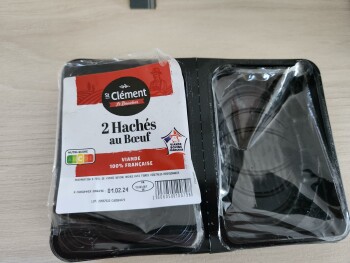 Consumer Review - Food Safety ALDI, Chemin de la Plaine, Mougins, France Hier soir Flan ou viande hachée aldi Mes deux filles ont... photo #3