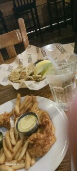Consumer Review - Food Safety Puckett's Restaurant - Downtown Chattanooga, West Aquarium Way, Chattanooga, TN, USA Suspected food... photo #2