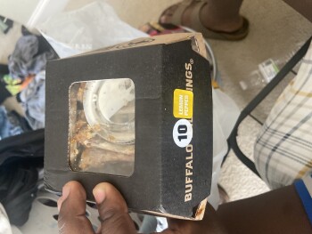 Consumer Review - Food Safety Doordash, Buffalo Wild Wings, 10706 Providence Road, Charlotte, NC, USA I ordered this doordash on t... photo #1