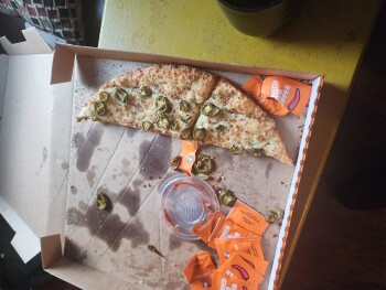 Consumer Review - Food Safety Little Caesars Pizza, East Cedar Avenue, Flagstaff, AZ, USA I ordered the half pepperoni and half ja... photo #1